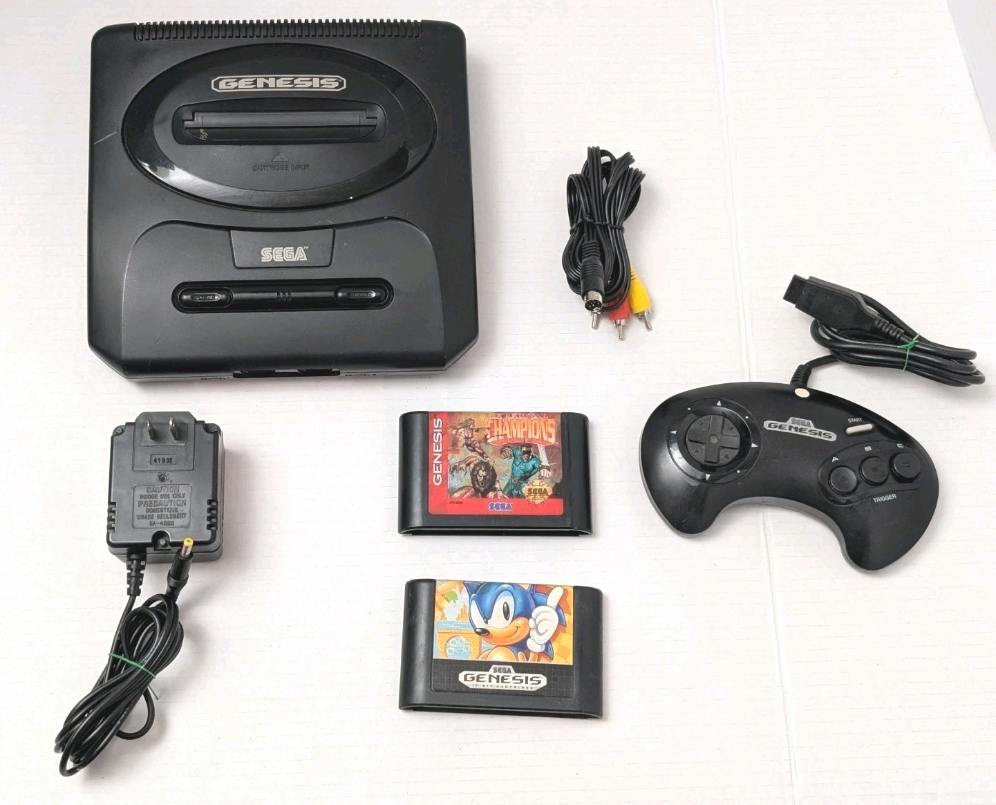 #1 Sega Genesis Model 1631 Console Bundle W/ 2 Games Sonic & Champions 1 Remote