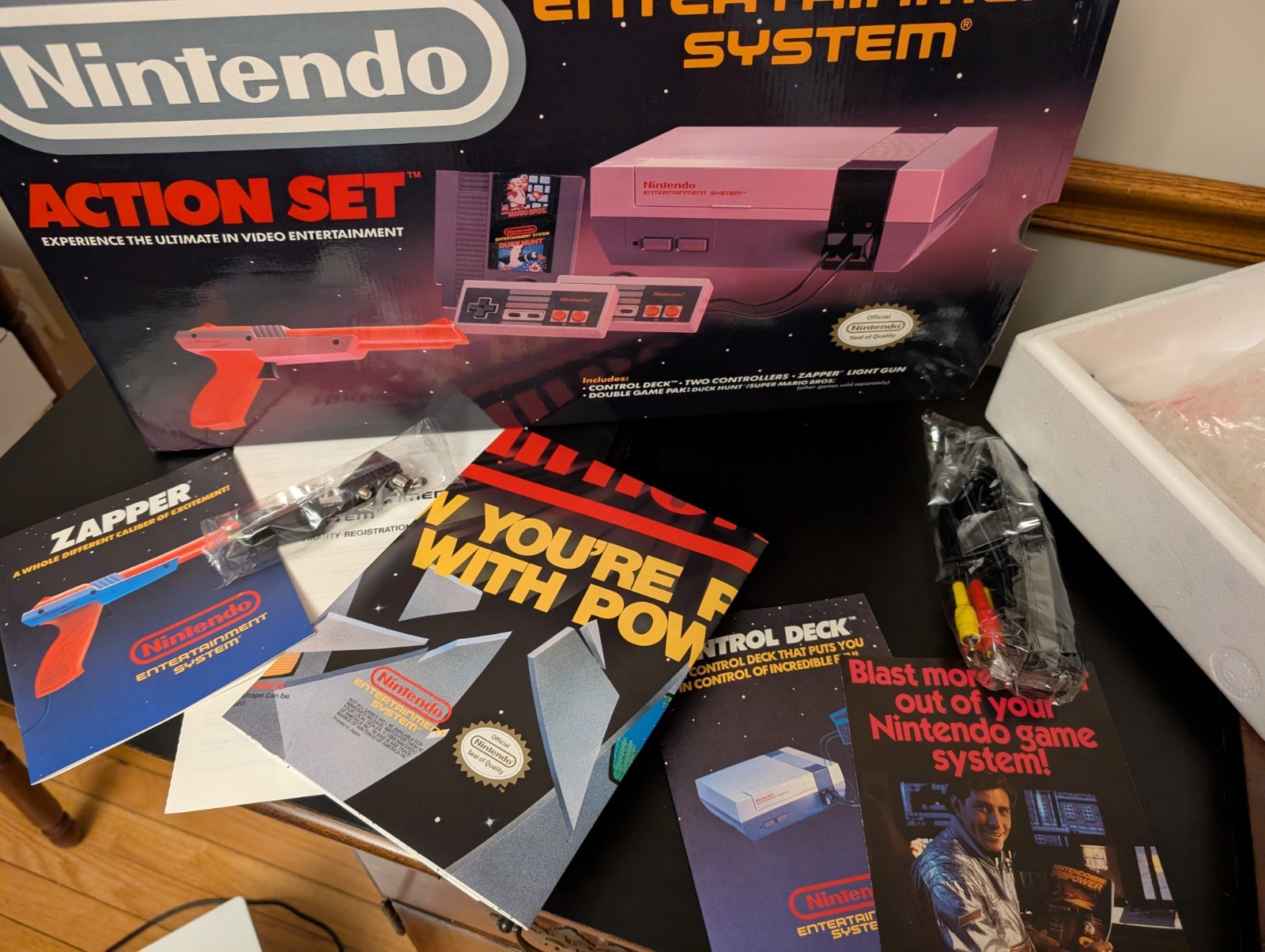 Vintage Nintendo Action Set Console Box w/ Foam + Brochures + Cables