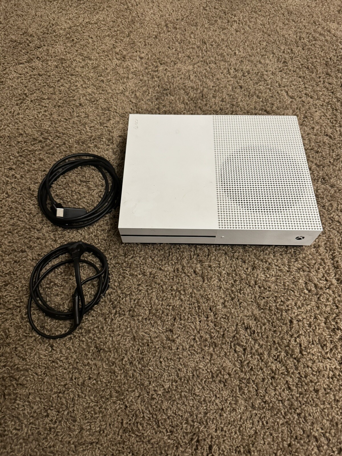 Xbox One S 1TB Console 50+ games full setup w/ 2 controllers, 2 headsets, etc