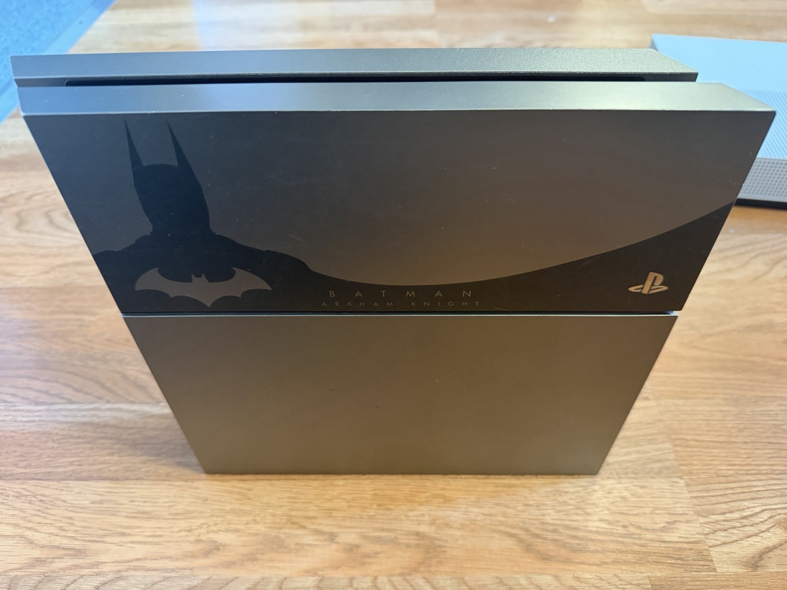 Sony Playstation 4 PS4 Batman Arkham Knight Limited Edition 500GB Console