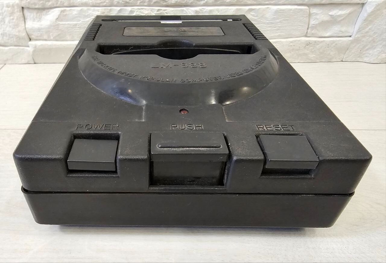 Retro 1990s Video Game Console Haili LM-888 Game TV 8 bit for parts/repair