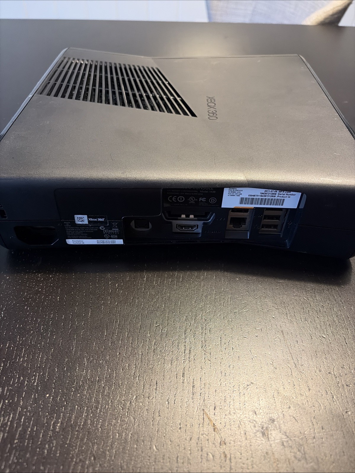 Xbox 360 S Glossy Black Console Only Model 1439 Tested and Working Microsoft