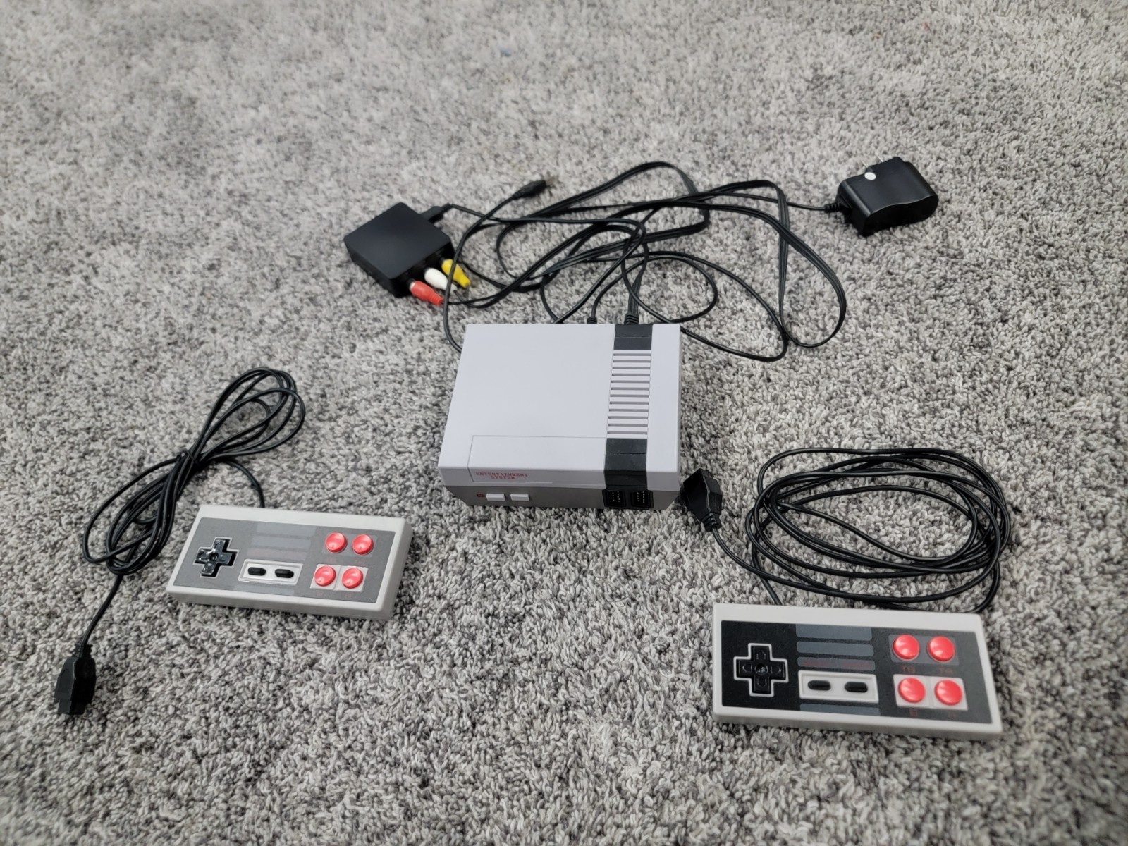 Nintendo NES Classic Edition Mini 30 Games W/Controllers