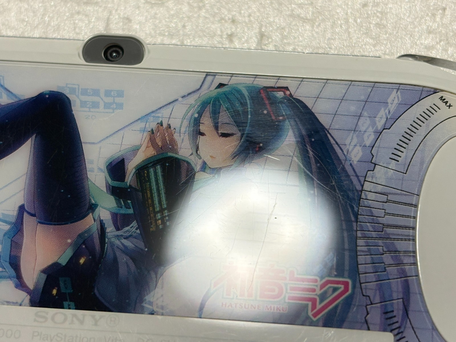 Sony PS Vita PCHJ-10002 Miku Hatsune Limited Edition Console with Original Box