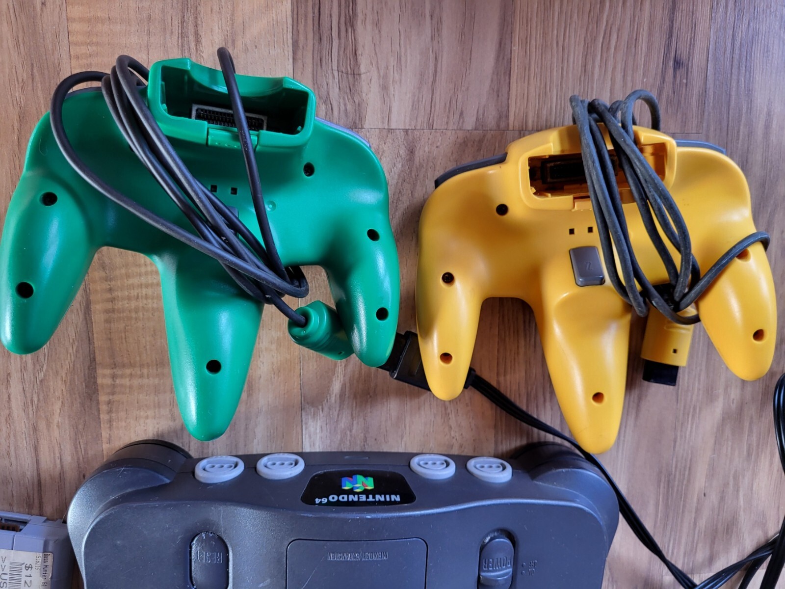 Nintendo 64 N64 Console, Controllers & Games – Not Tested