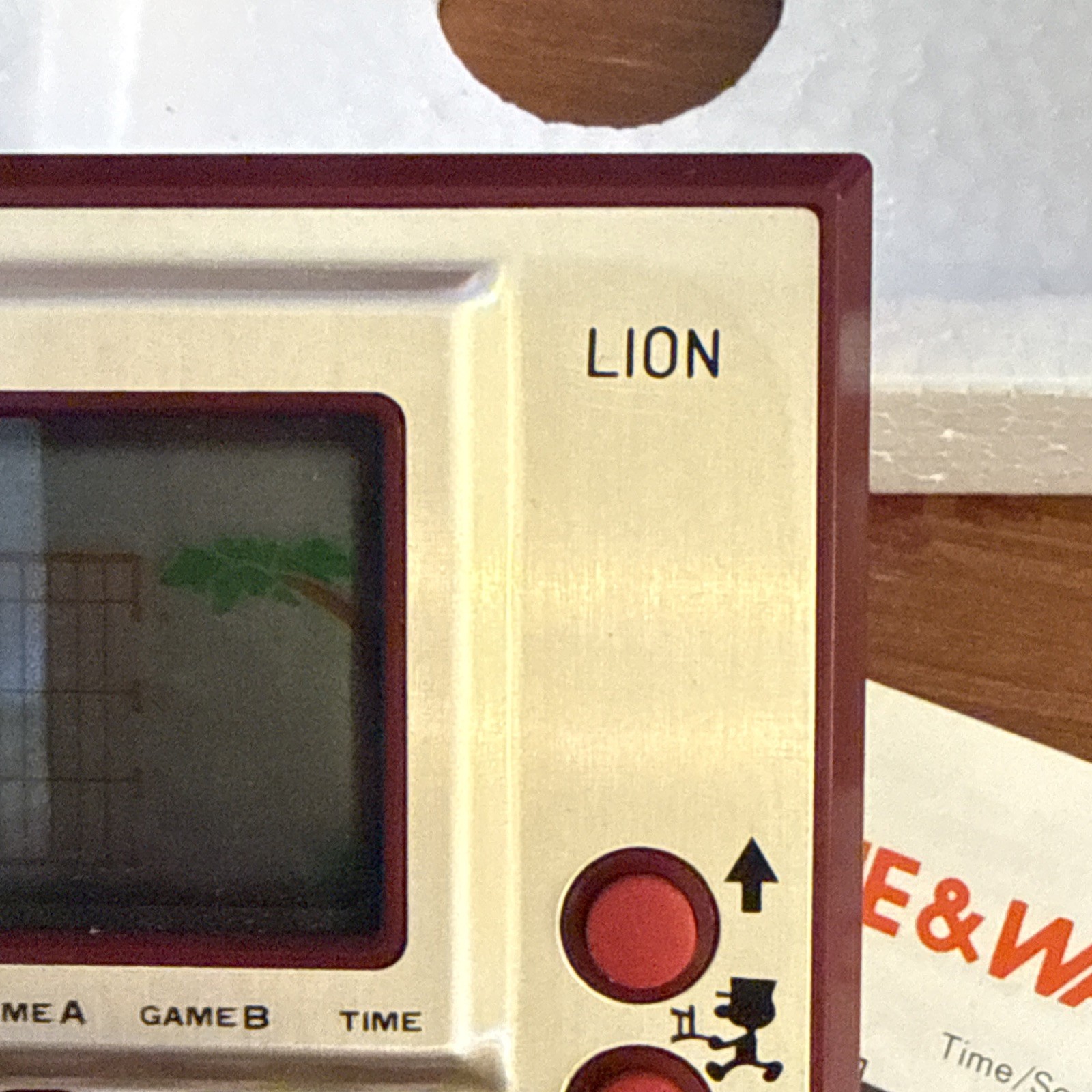 Nintendo Game & Watch LION LN-08 Gold Series 1981 With Box Working