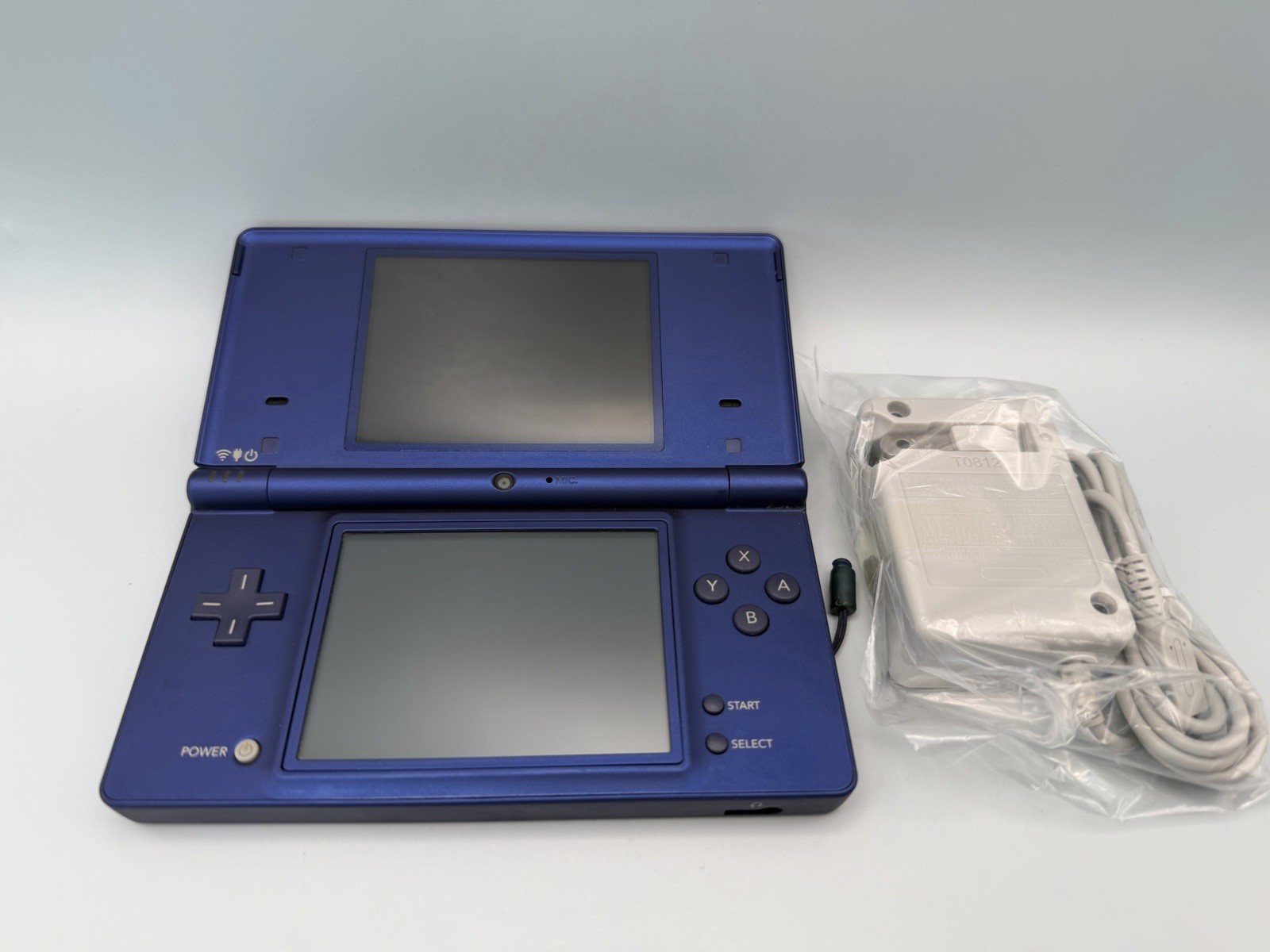 Metallic Blue Nintendo DSi Handheld Console (Japan Import) with new charger