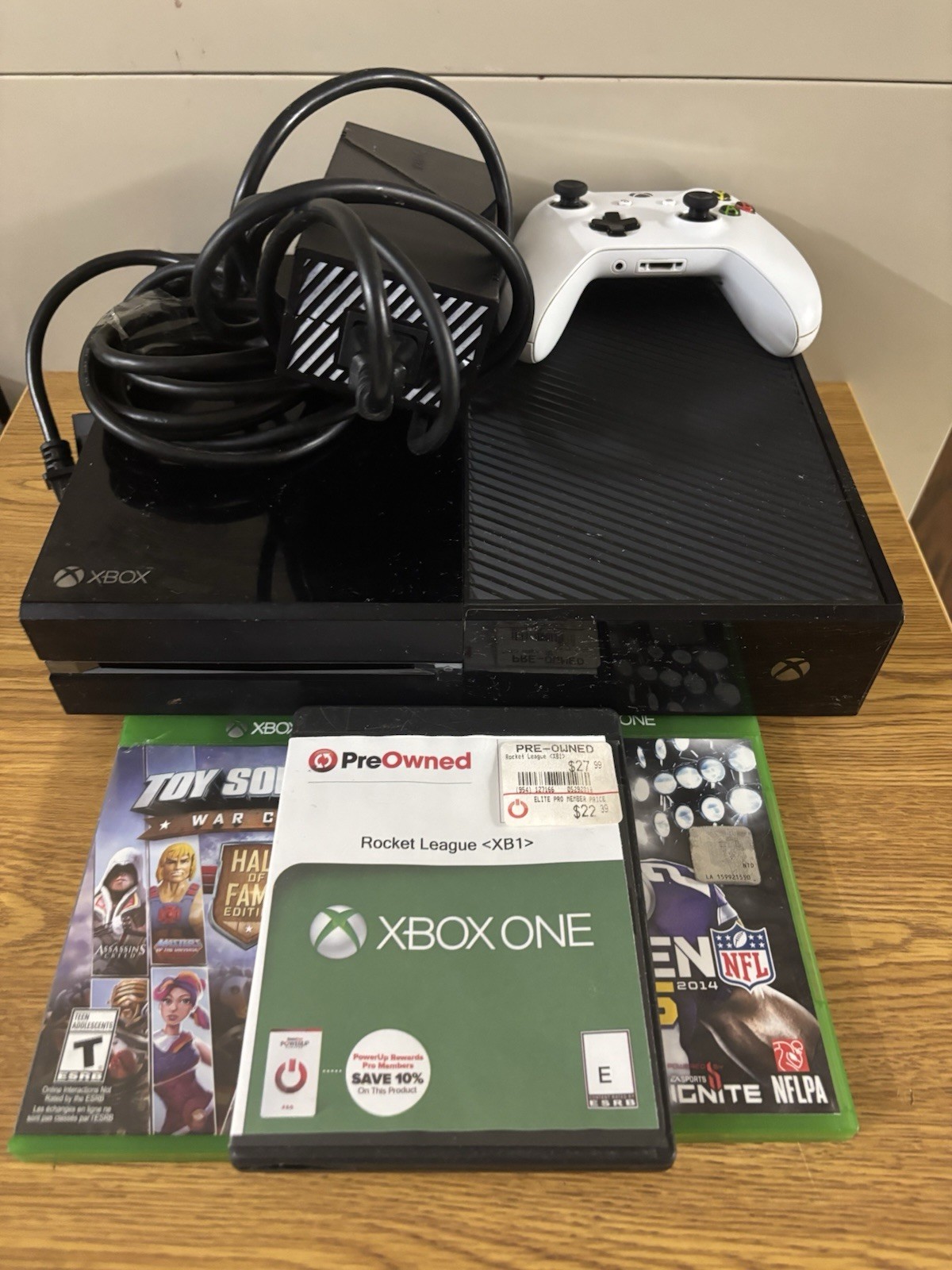 Microsoft Xbox One 365 GB Console Black With Controller And 3 Games Tested Works