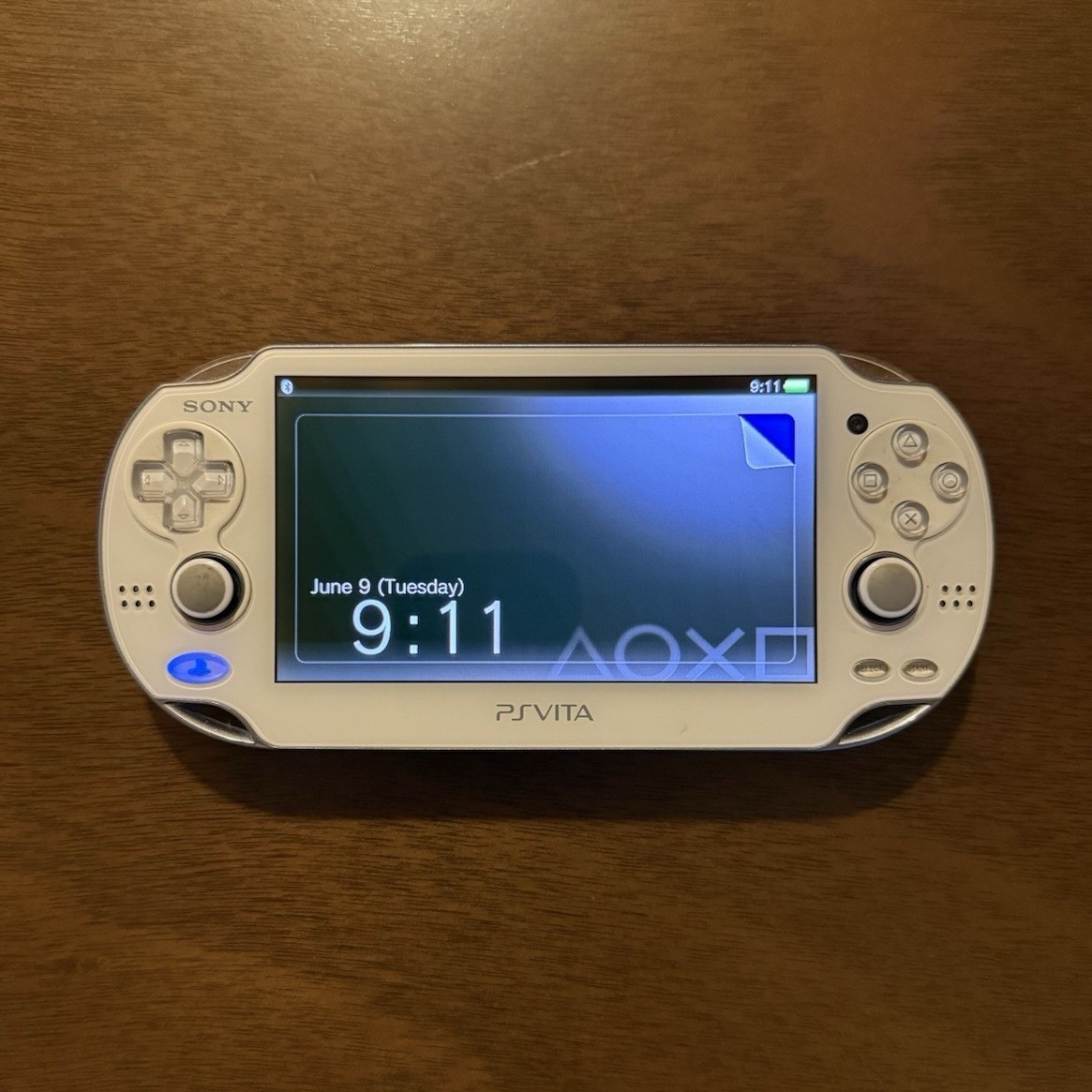 Sony PS Vita PCH-1000 OLED Crystal White Japanese Import w/ OEM Charger Tested