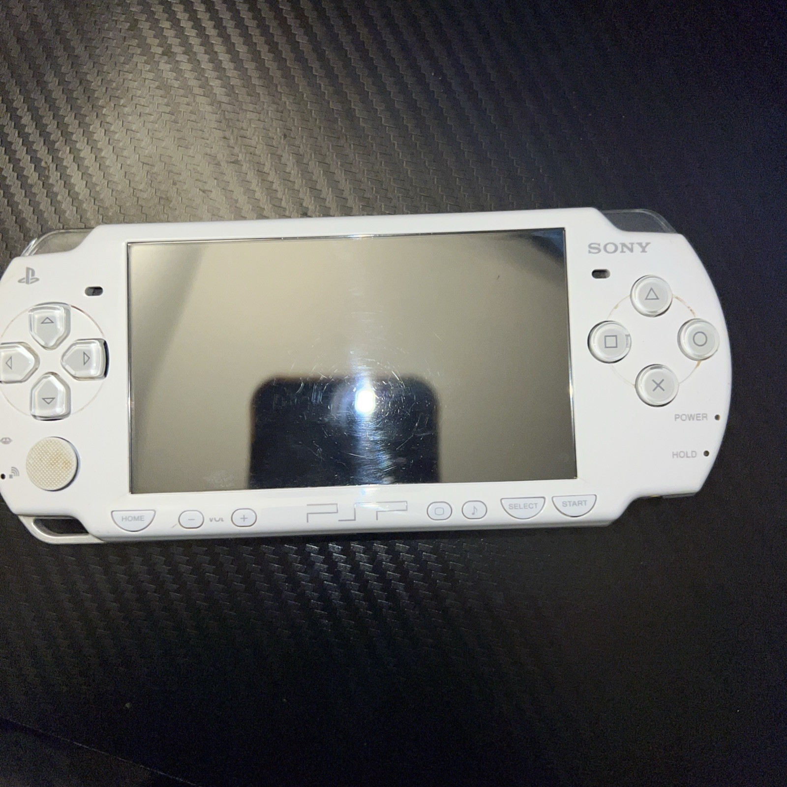 Sony PSP 2001 Handheld Console System White Works Great!! no battery or Cover!!