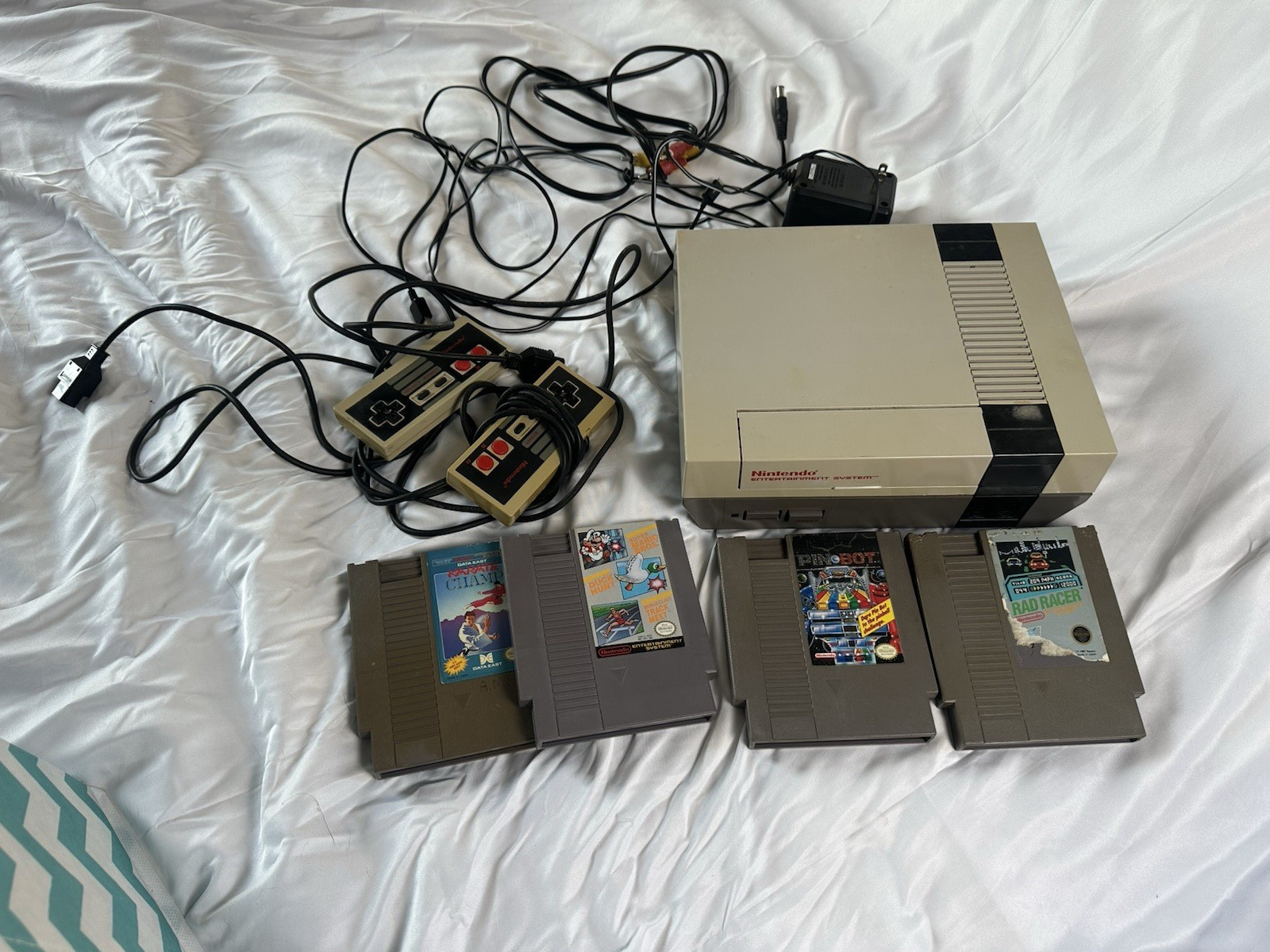Nintendo NES Action Set Home Console White Gray Untested Retro Gaming System