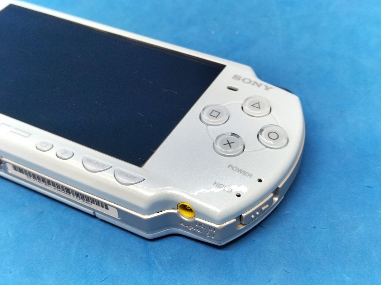 [Rare] PlayStation Portable Felicia Blue PSP-2000 with 2GB Memory Stick A3084