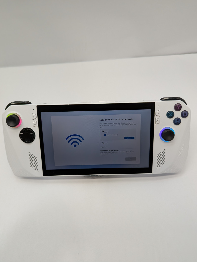 ASUS ROG Ally 7″ 120Hz FHD 1080p Gaming Handheld AMD Ryzen Z1 512GB White