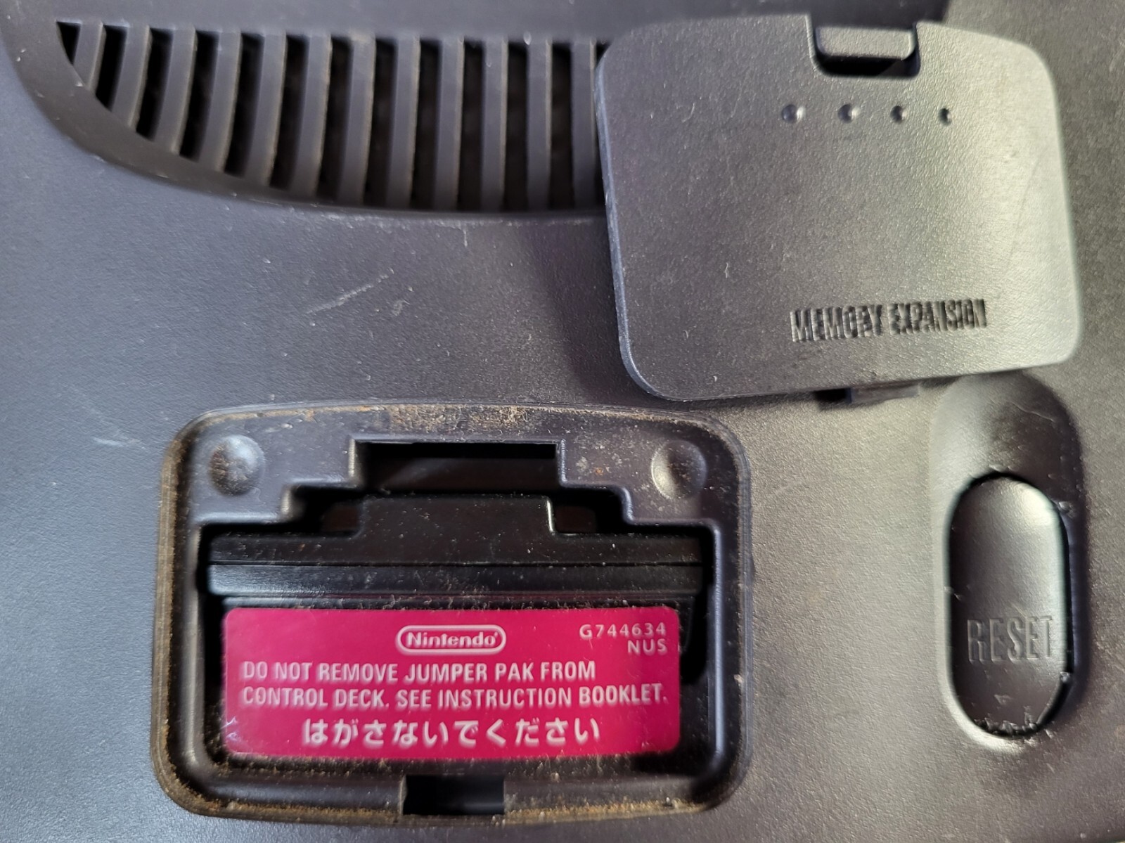 Nintendo 64 N64 Console, Controllers & Games – Not Tested