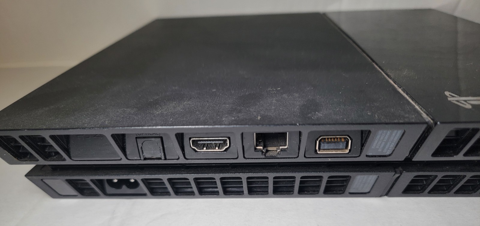 PlayStation 4 Console Read Description Powers On CUH-1001A