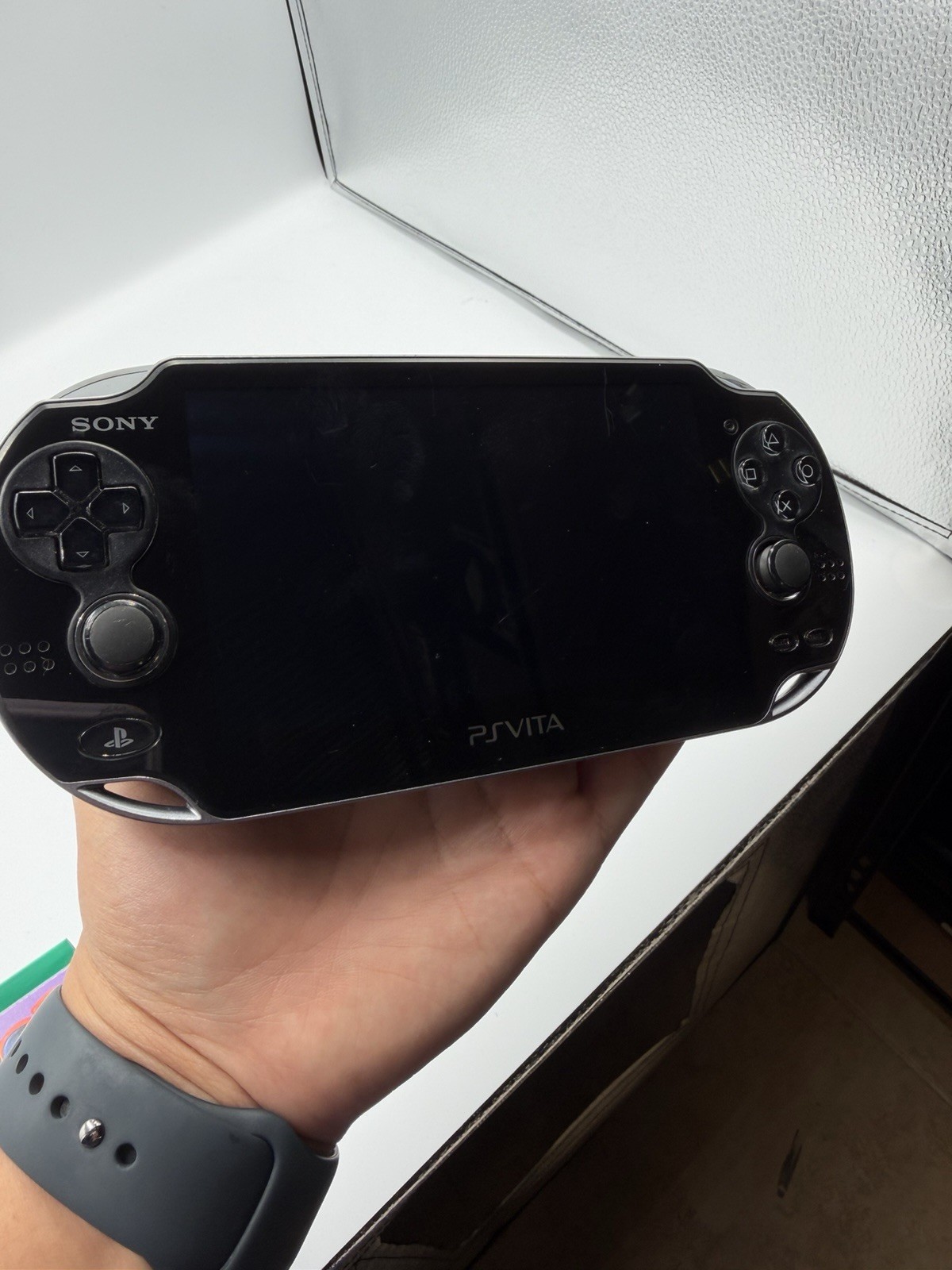 Sony Playstation Vita PS Vita PCH-1001 Handheld Console Gaming System Only Black