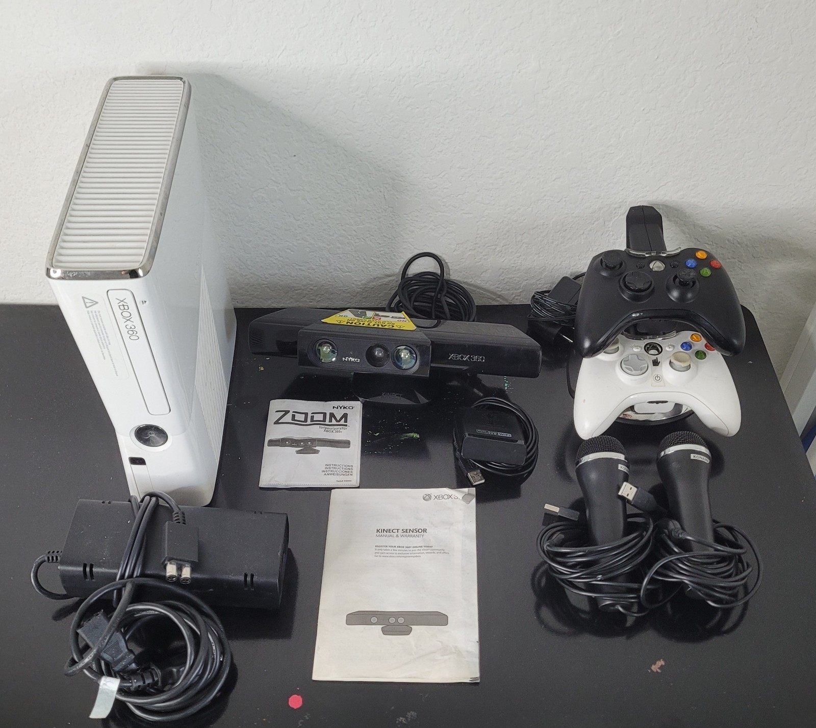 Xbox 360 S White Model 1439 Console 19 Game Bundle Kinect Nyko Tested Working