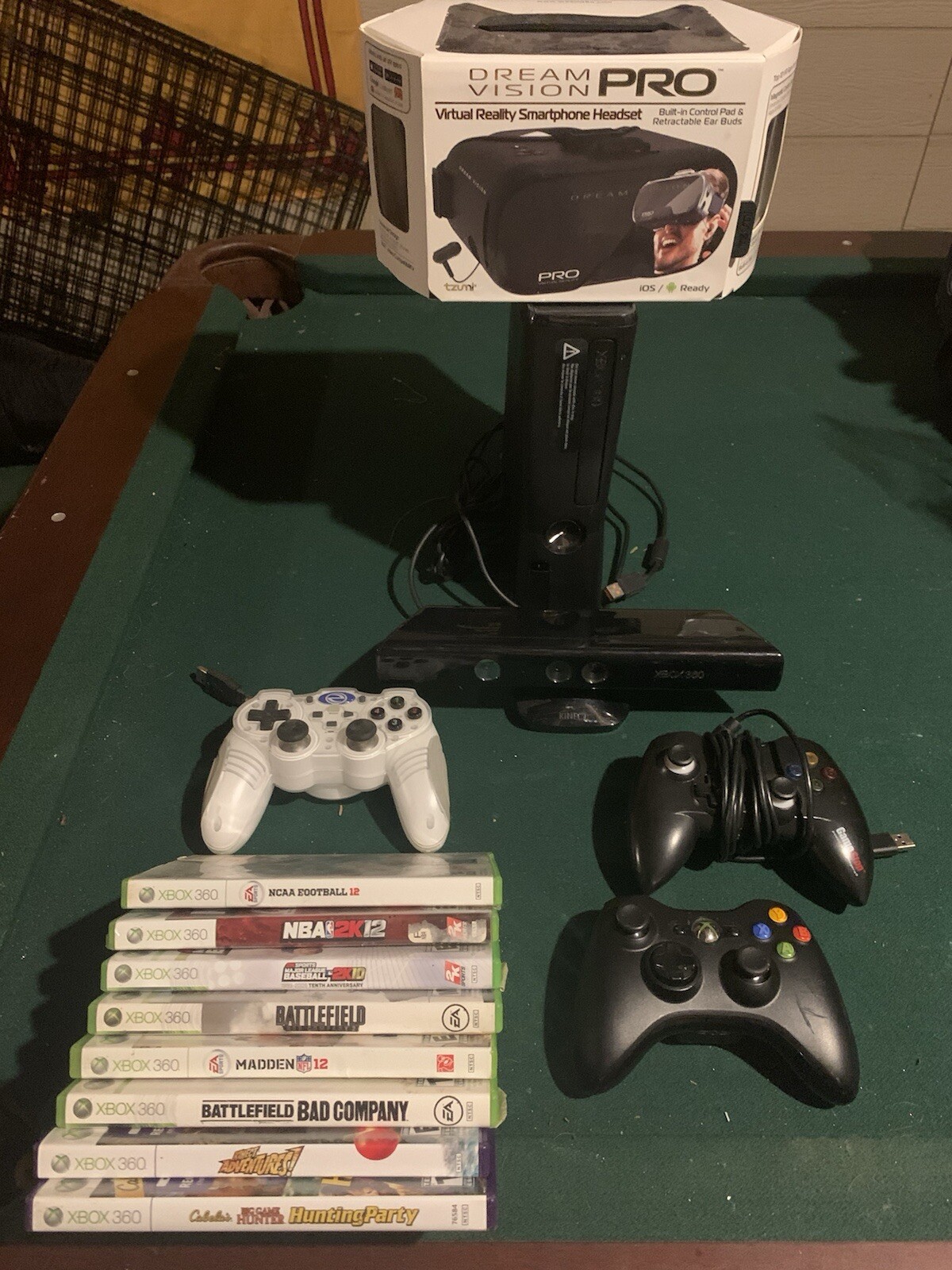 Microsoft Xbox 360 S Gaming Console and Kinect – Black