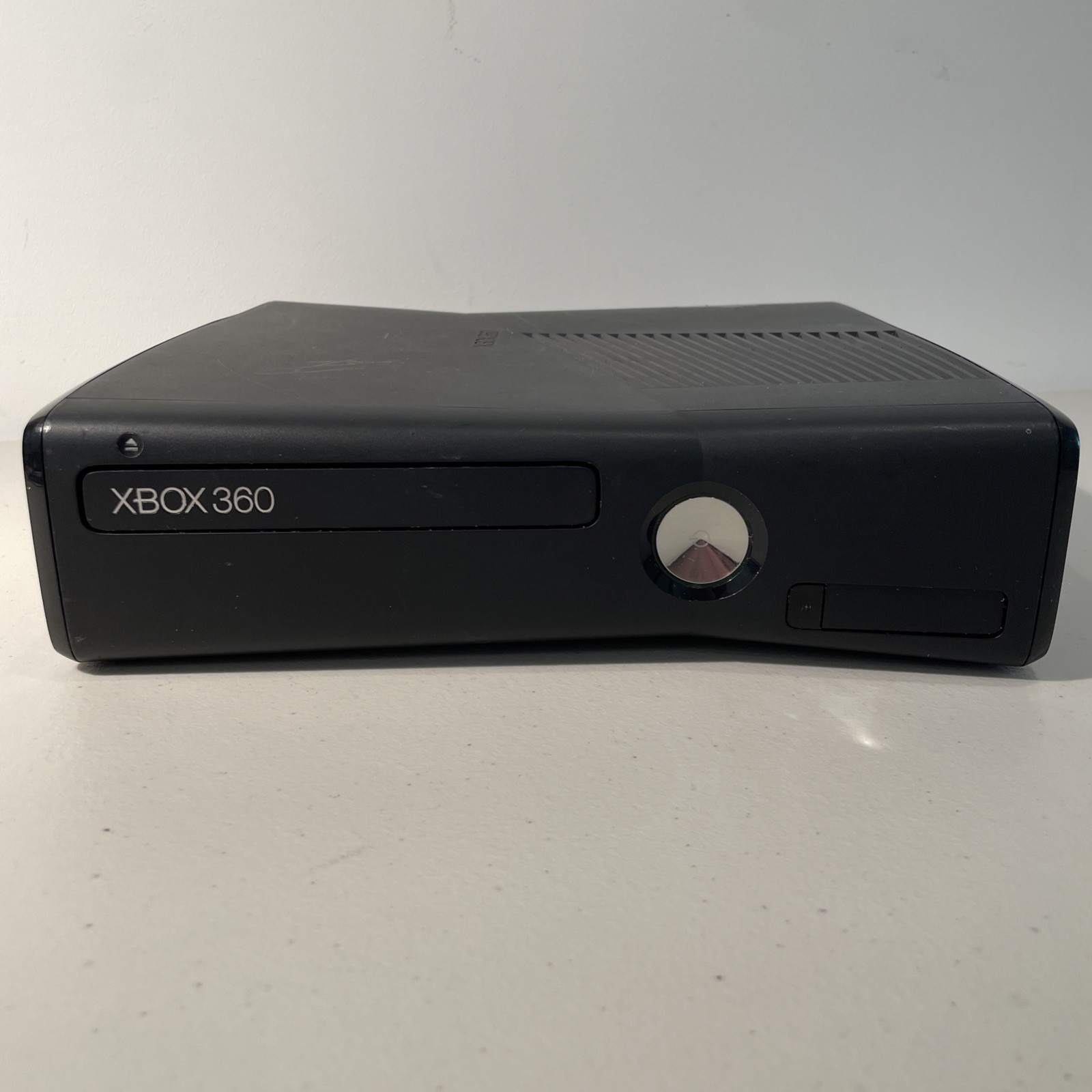 Xbox 360 S Slim Model 1439 Black CONSOLE ONLY No Hard Drive Parts Only