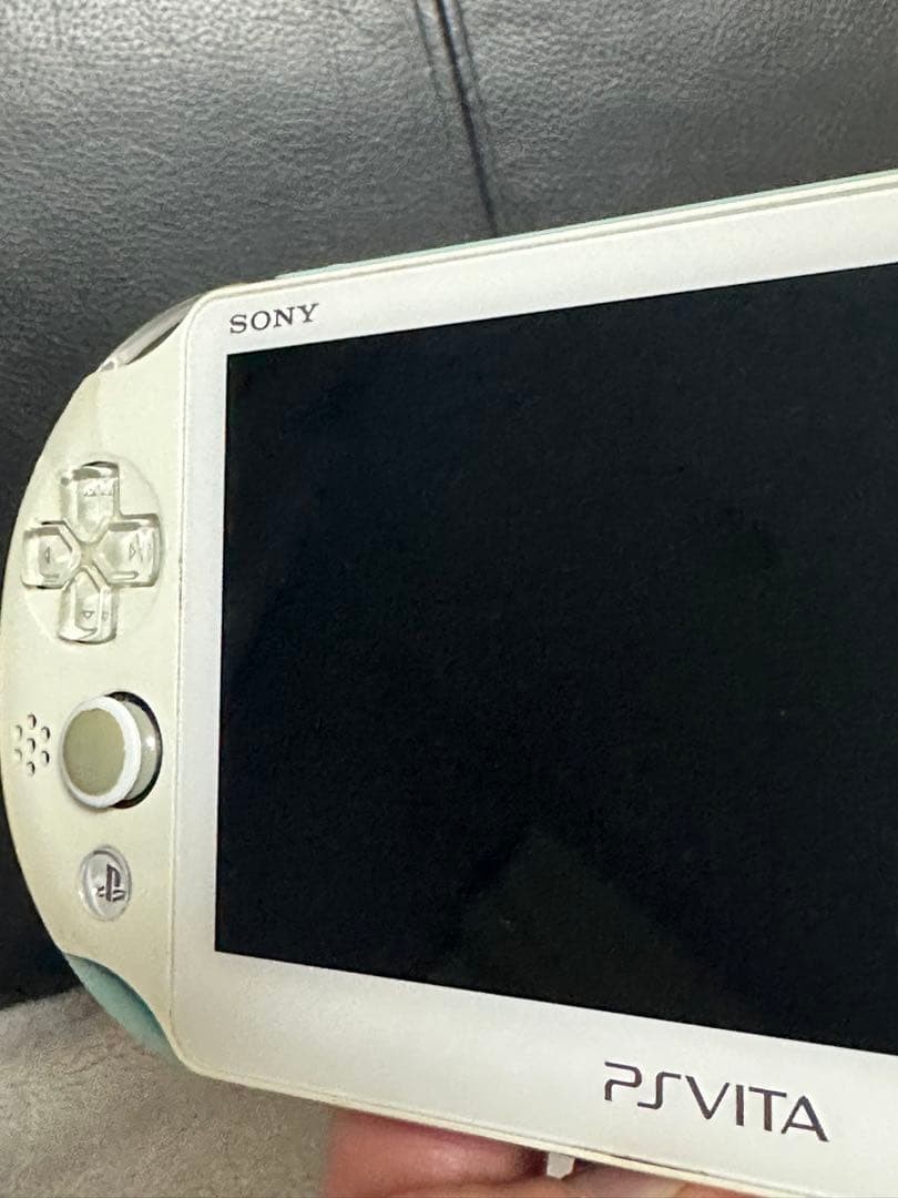 PS Vita Light Blue White PCH 2000 ZA14 Console CIB Tested