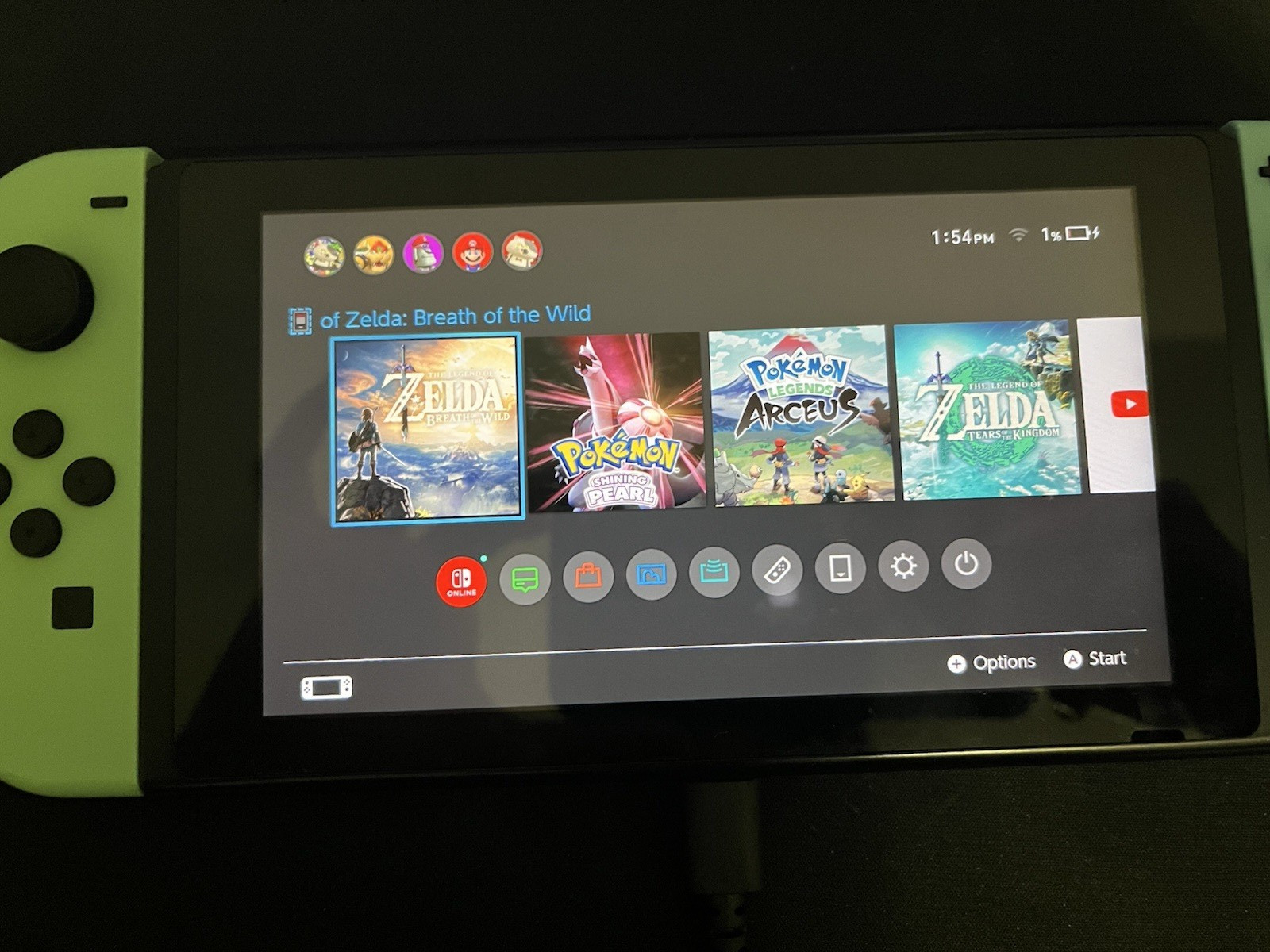 Nintendo Switch Animal Crossing + Case (RIGHT JOYCON SLIGHTLY FAULTY) READ BELOW