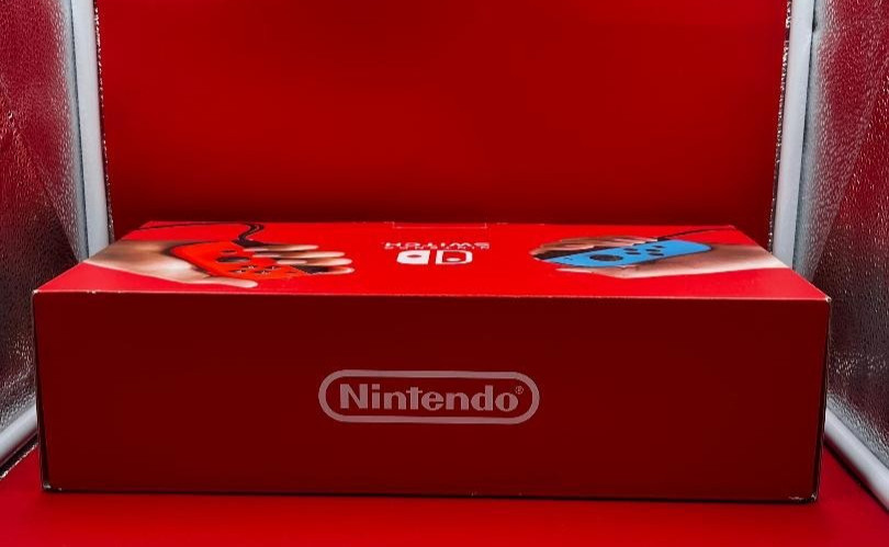 Gaming Console: Nintendo Switch
