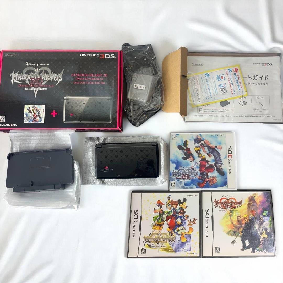Nintendo 3DS Console Pack Kingdom hearts 3D Dream Drop Distance & 2 DS games