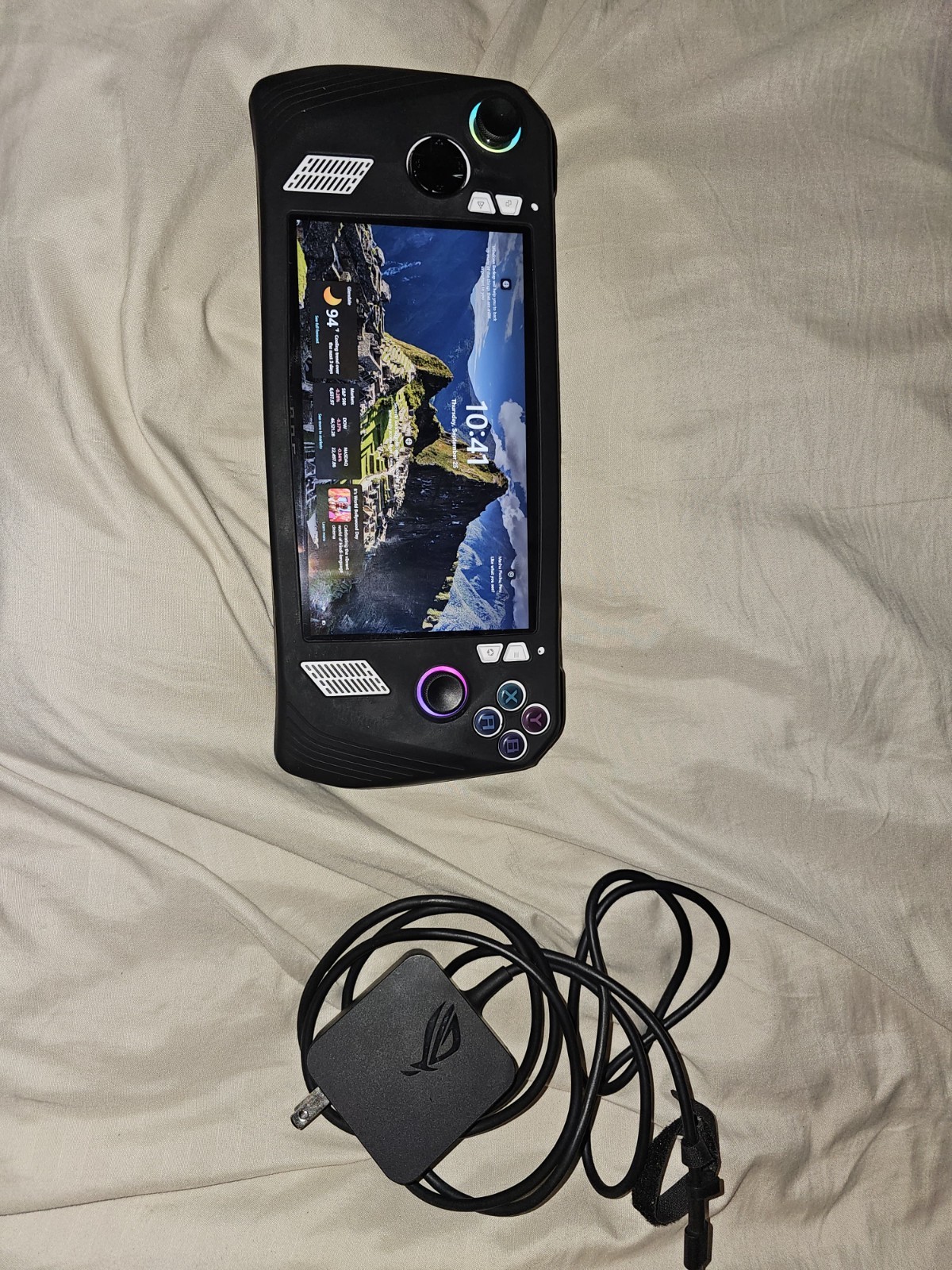 ASUS ROG Ally 7″ 120Hz FHD 1080p Gaming Handheld 512GB AMD Ryzen Z1 Extreme
