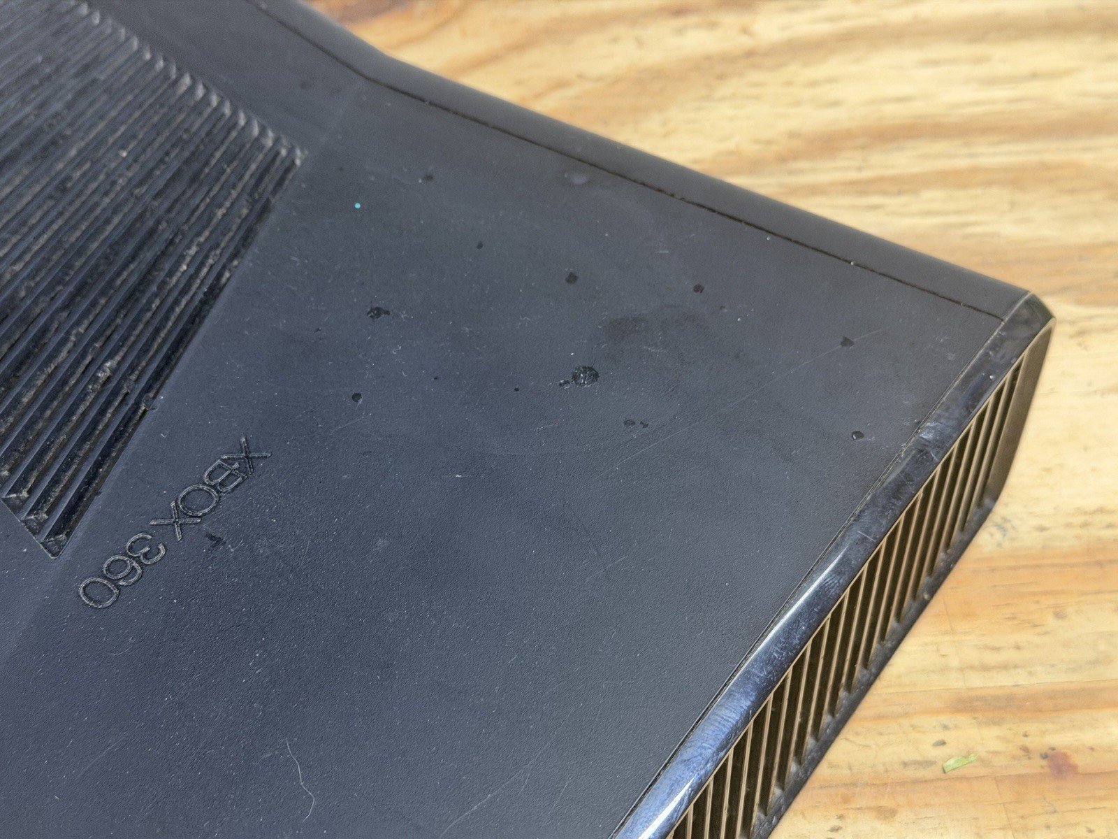 Xbox 360S Glossy Black Console Model 1439 Tested and Working No Hard Drive READ