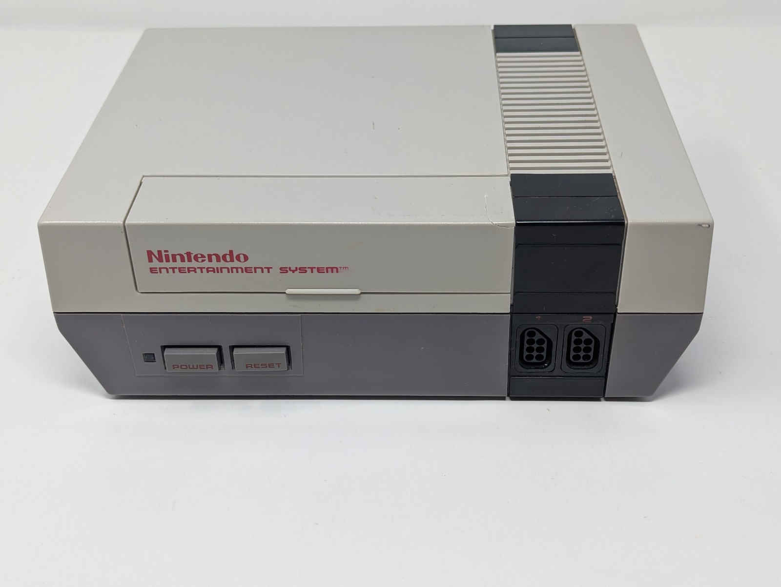 Nintendo NES Action Set Home Console With OEM Controller, Zapper Gun & Cables