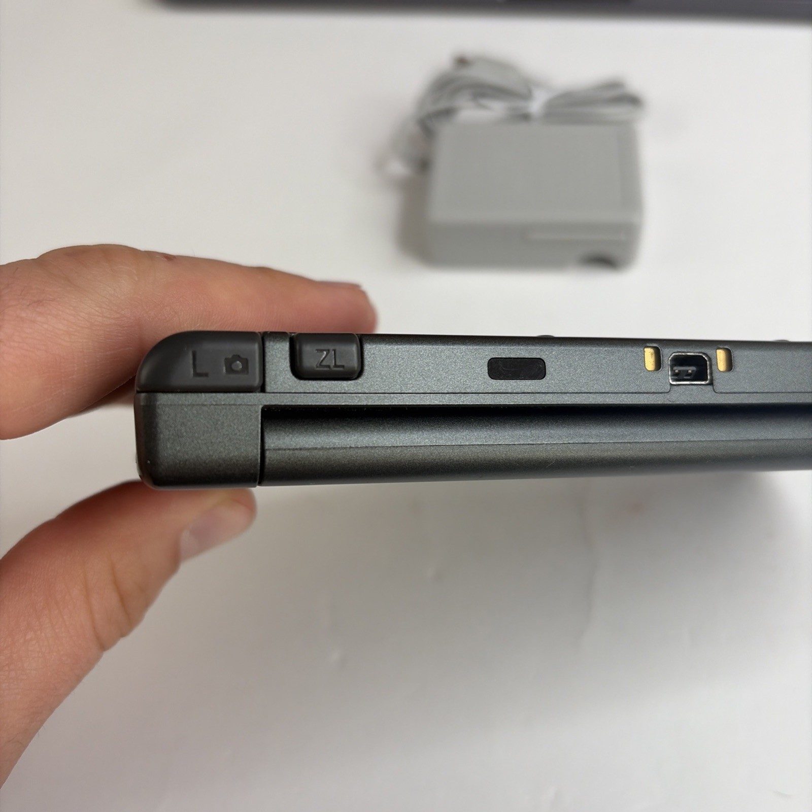 Clean! New Nintendo 3DS XL Gray Black Console Charger Stylus US Version