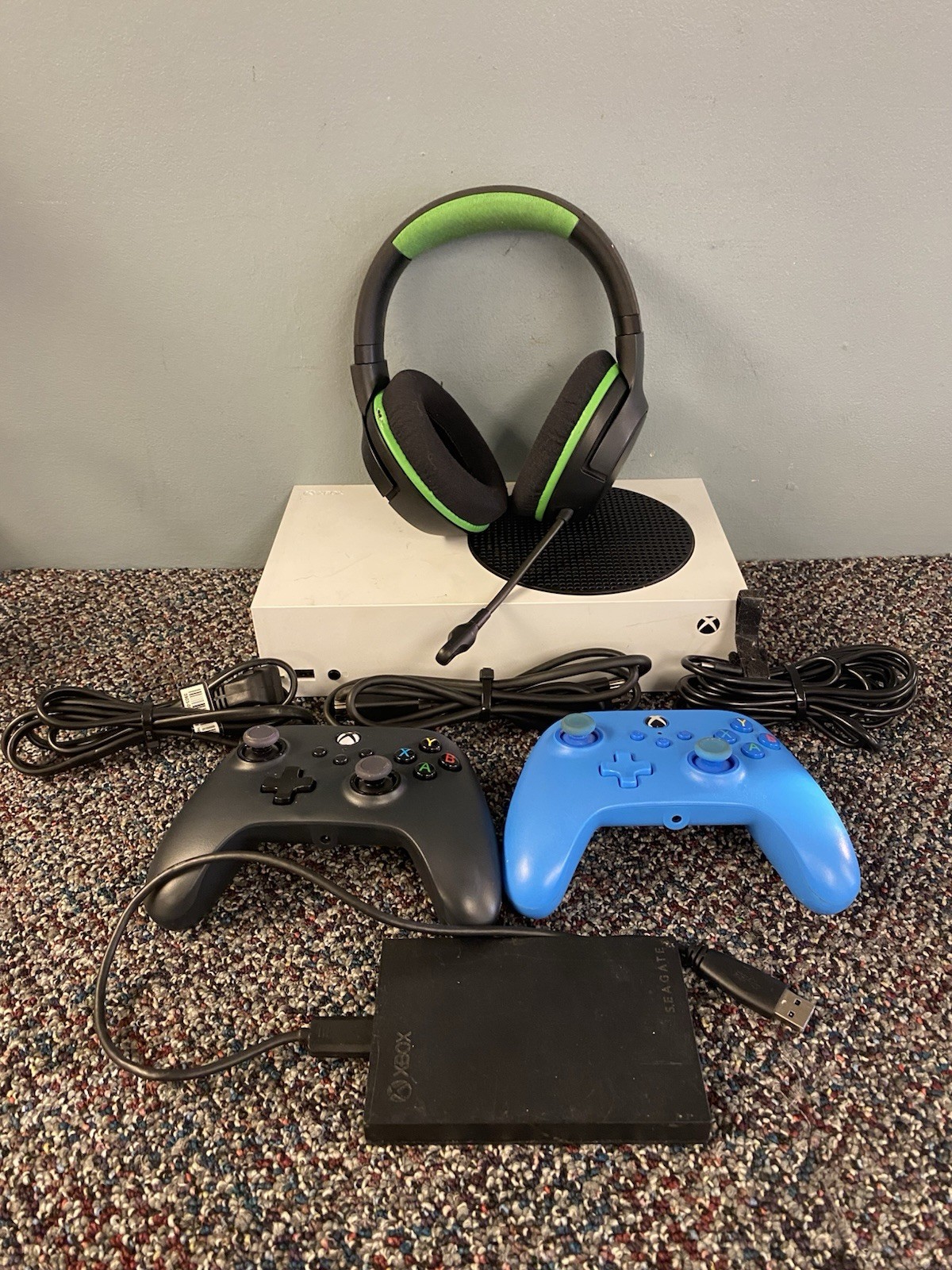 Microsoft Xbox Series S 512GB Video Game Console Read Description