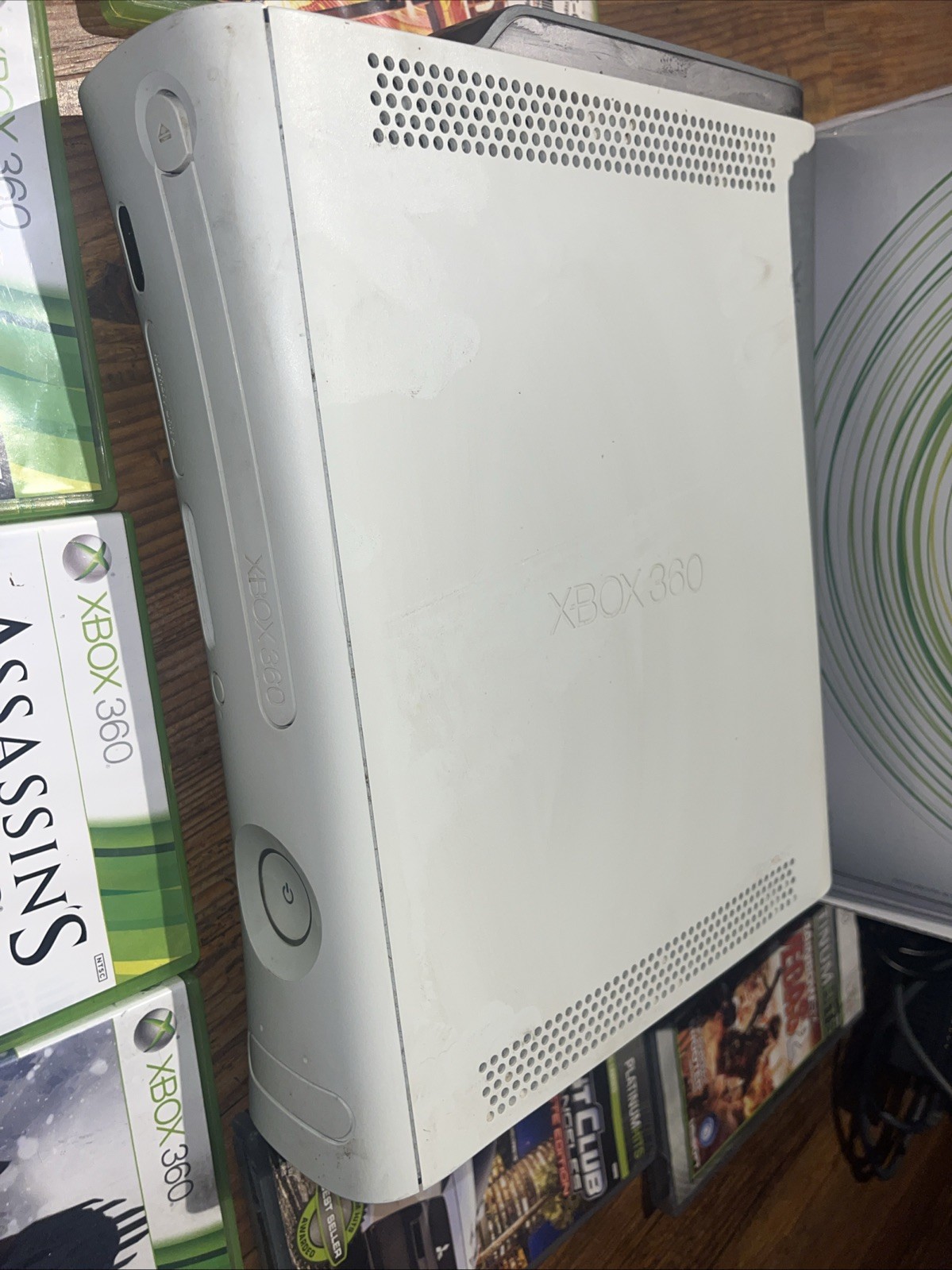 Xbox 360 White 60gb Console bundle w/ games & Original Box