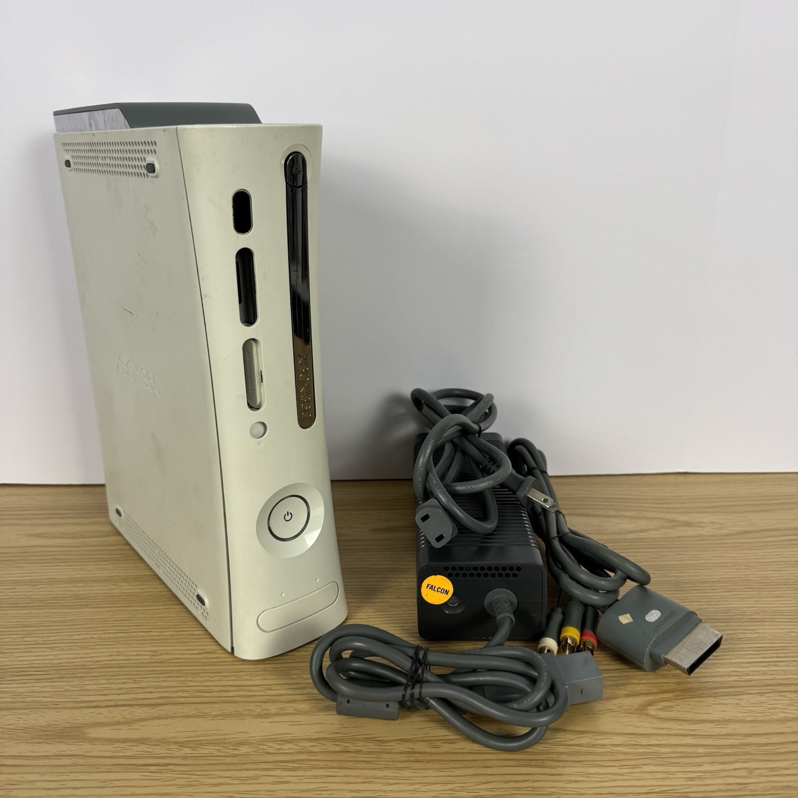 Microsoft Xbox 360 Console – Falcon – 20GB White Fat System READ