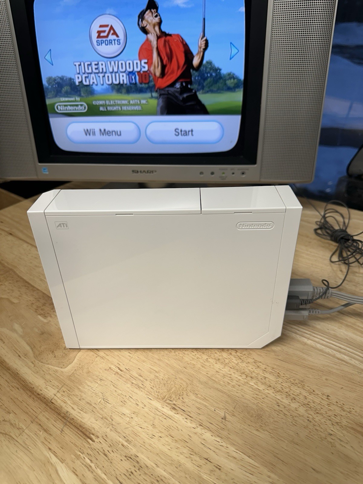 Nintendo Wii Console RVL-001 Accessories 1 Remote Cables White GameCube Ports
