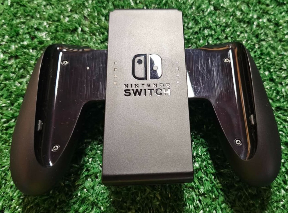 Nintendo Switch OLED HEG-001 Console Complete Bundle MINT with Pokémon Diamond