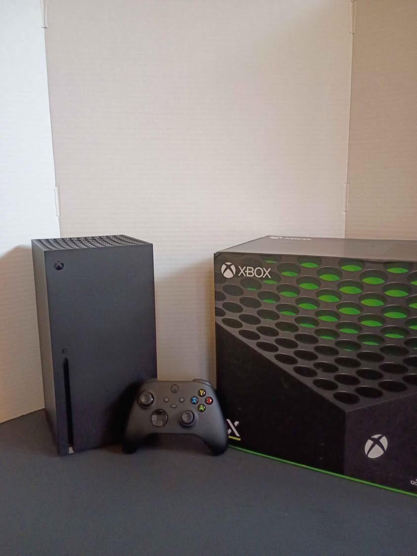 Xbox Series X 1TB Black 4K Console w/ Controller, Cables, Box