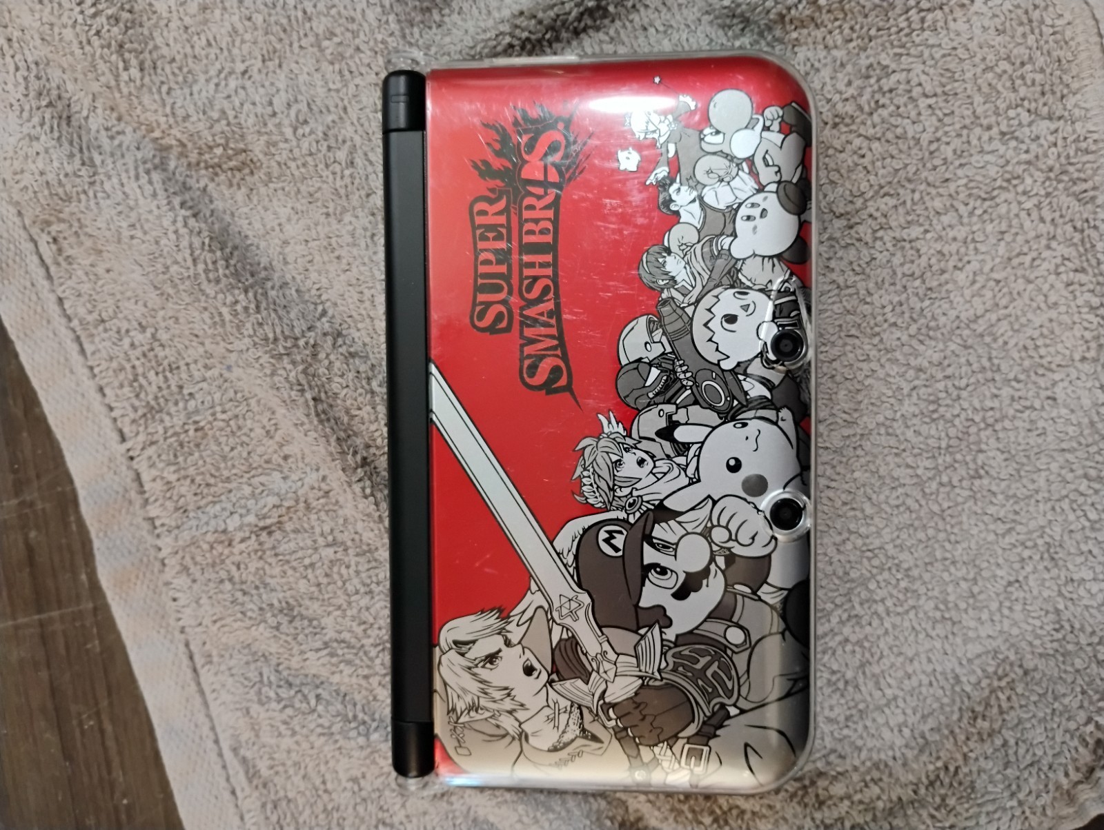 Nintendo 3DS XL Limited Edition Red Super Smash Bros Handheld System