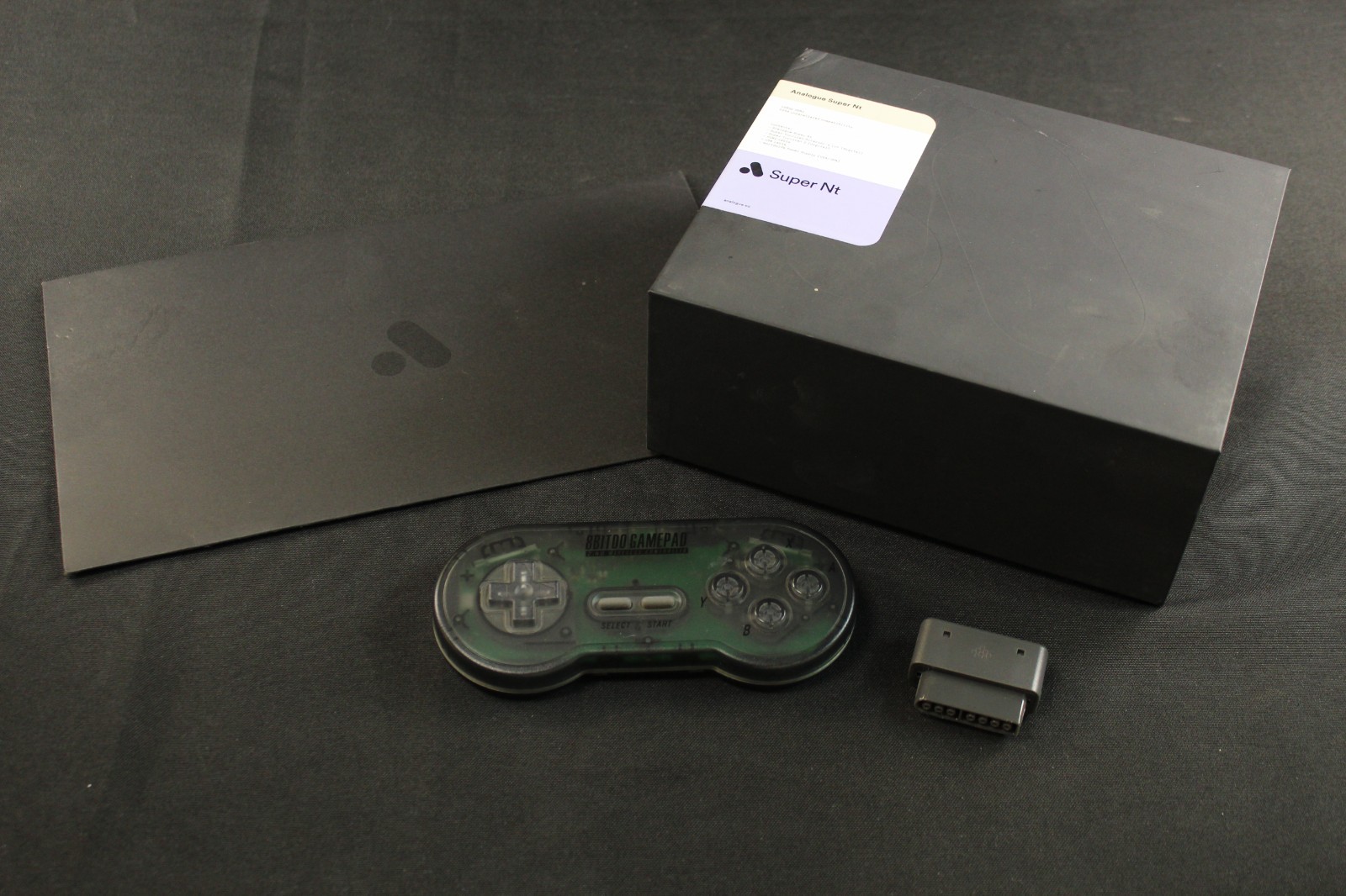 Analogue Super NT Super Famicom Color- Open Box New + 8Bitdo Wireless Controller