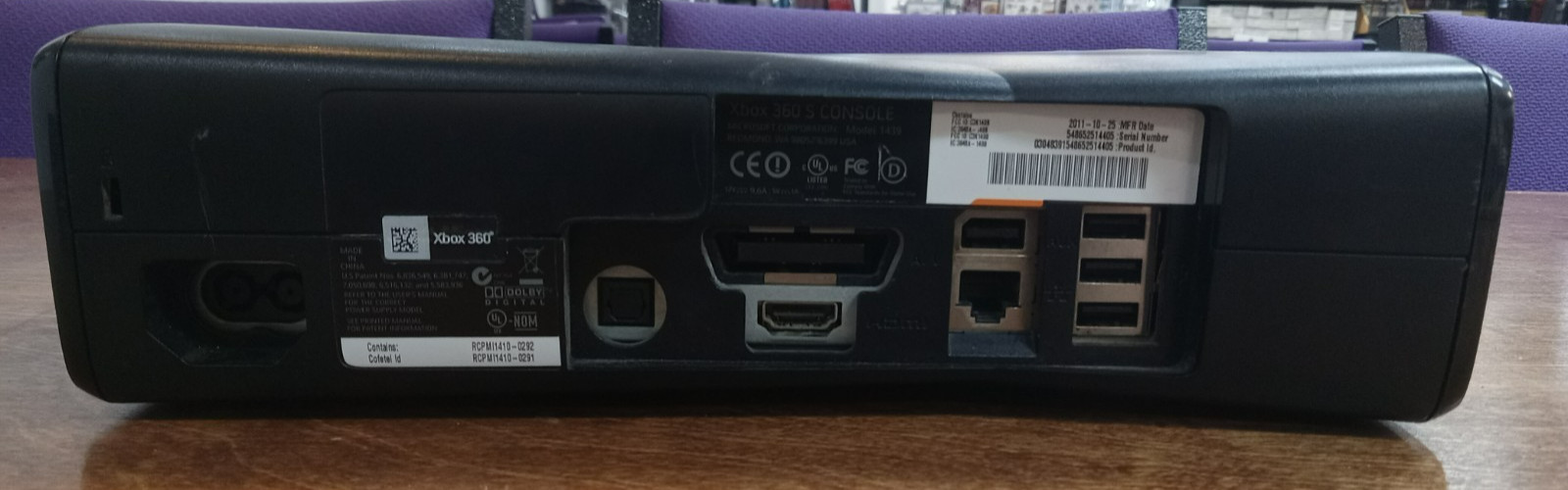 Xbox 360 S Slim Console Model 1439 – Black – FOR PARTS AND REPAIR ONLY