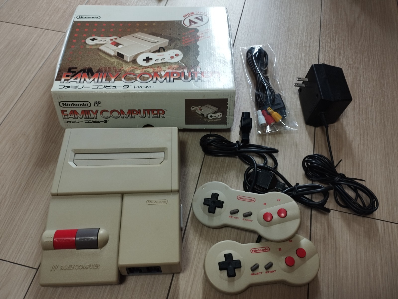 Nintendo New AV Famicom Console System HVC-101NES Japan Box in excellent!!