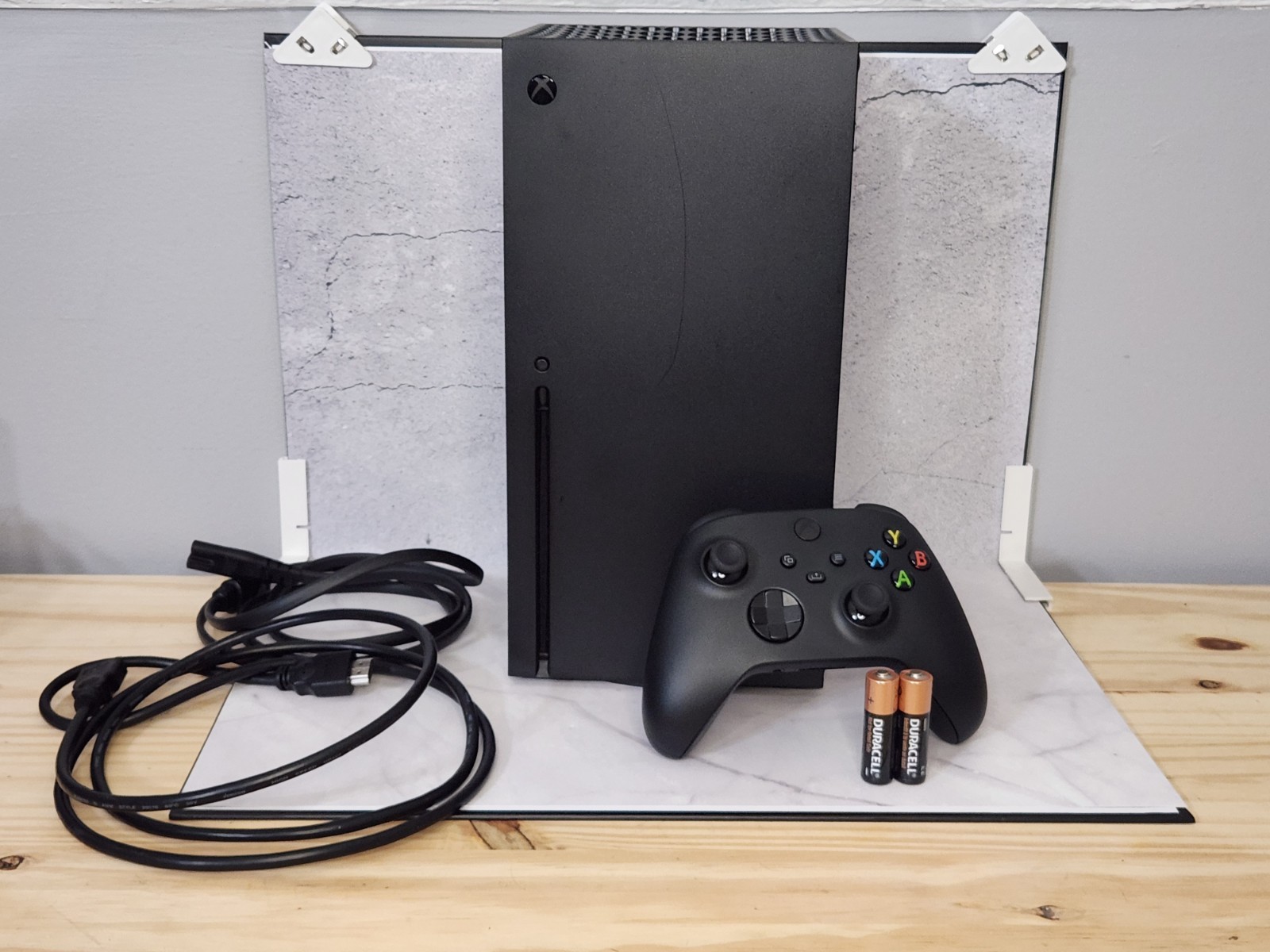 XBOX SERIES X-ONLY USED FOR 1 WEEK-CONSOLE, CORDS, REMOTE, INSTRUCTION MANUAL
