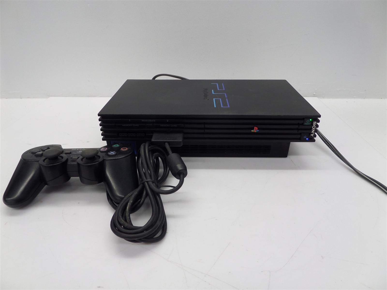 Sony PlayStation 2 Fat Console SCPH-39001 w/ Controller – Grainy Video Output