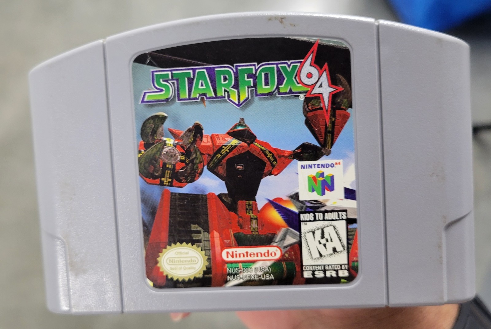 Nintendo 64 Console Bundle with Authentic Star Fox Controller Games NUS-001