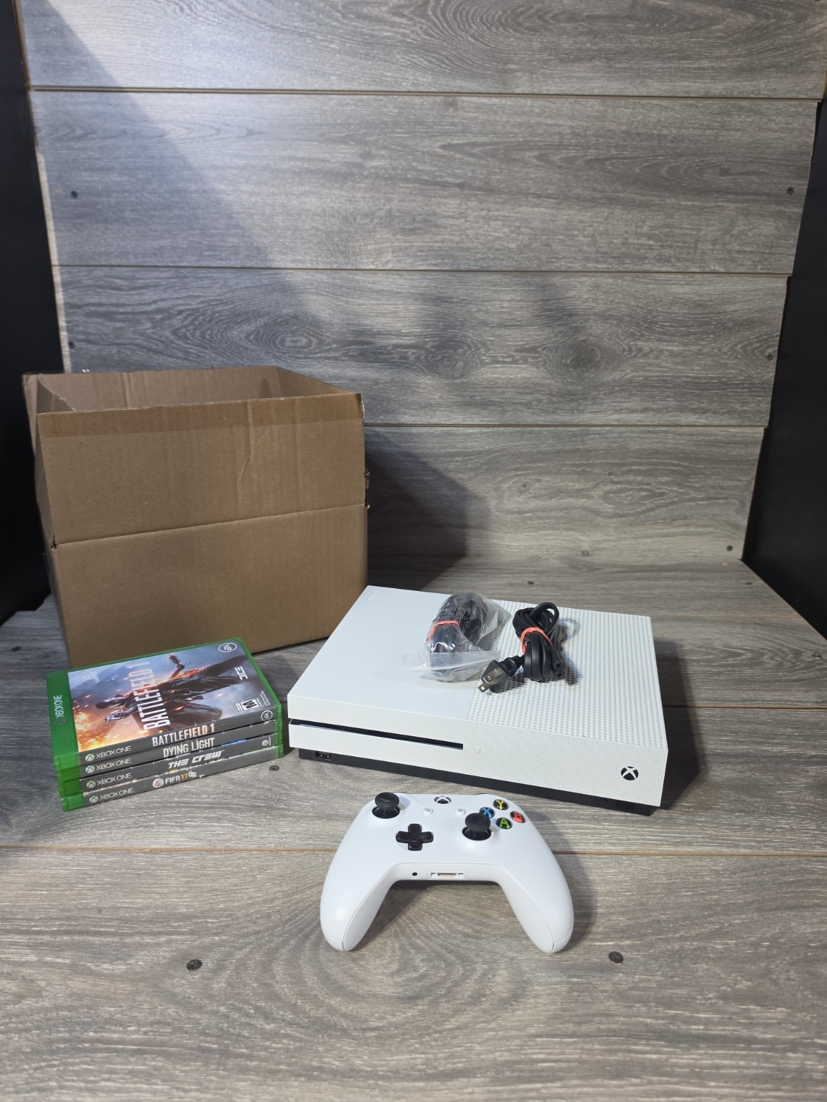 Microsoft Xbox One S 1681 White 500GB Gaming System Console 4 Game Bundle- Works