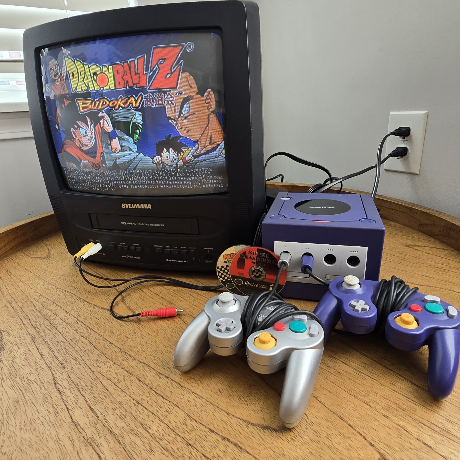 Nintendo GameCube Console Bundle Lot Games Controllers Indigo Double Dash Smash