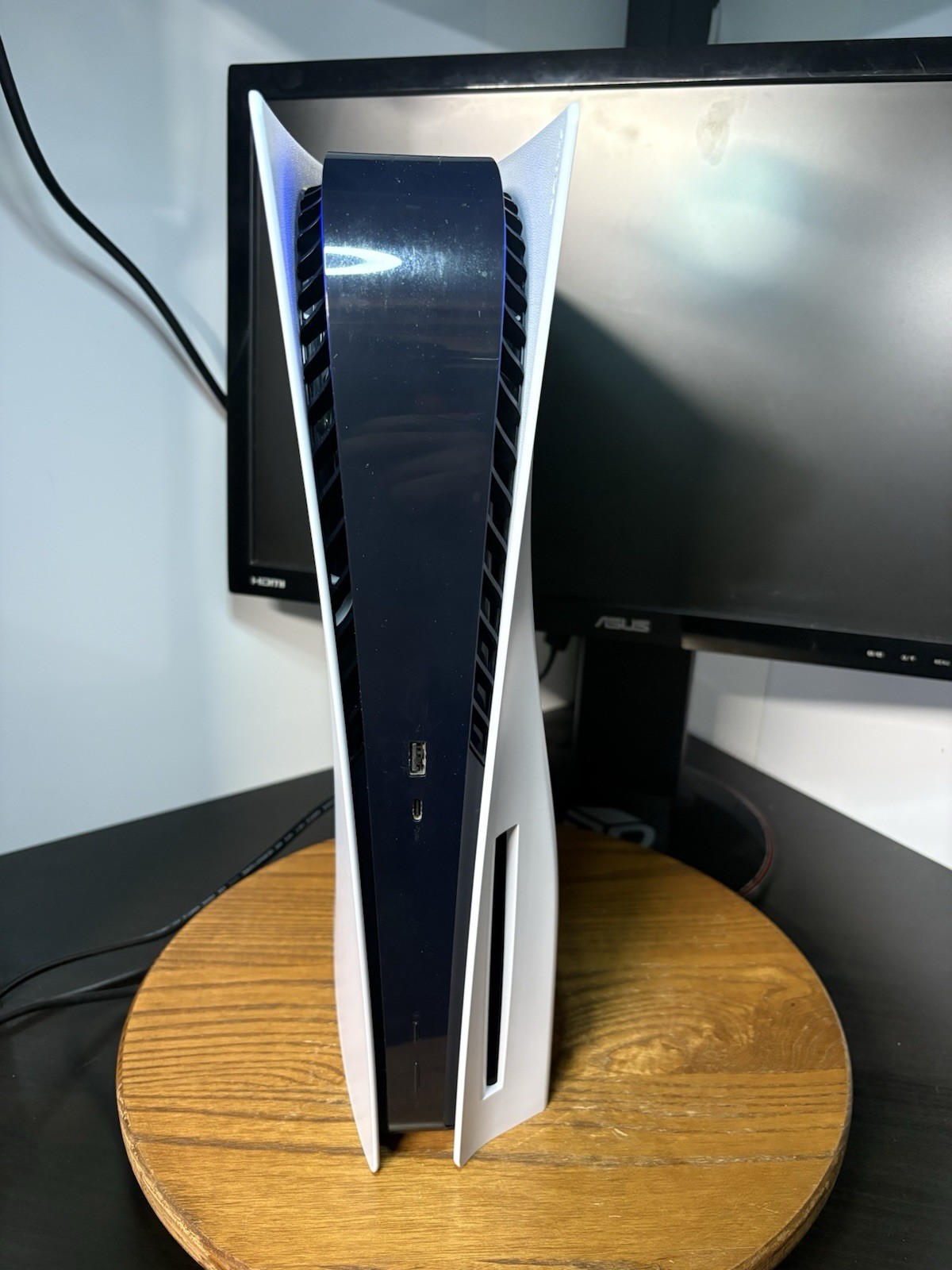 Sony PS5 PlayStation 5 CFI-1115A Disc Version – (No Display Blue Light) AS IS