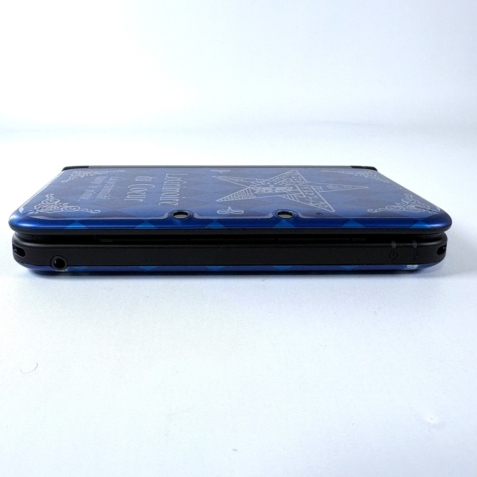 Nintendo 3DS LL XL Persona Q Shadow of Labyrinth Velvet Model Console [Mint]